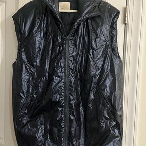 Women’s Anthropology “Pilcro” Metallic Deep Blue Puffer Vest. L /  EUC